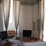 מלון Dimora Intini 4*