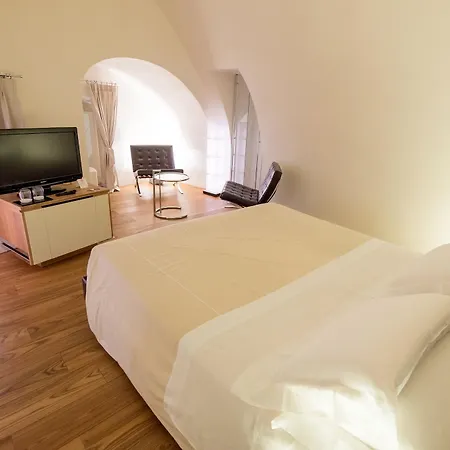 Dimora Intini Szálloda 4*