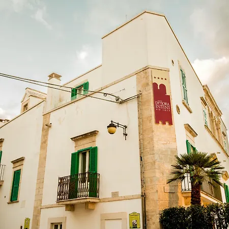Hotell Dimora Intini 4*