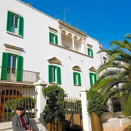 Dimora Intini 4*