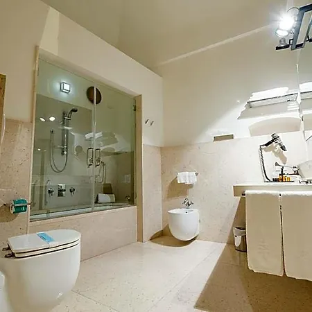 Hotel Dimora Intini 4*