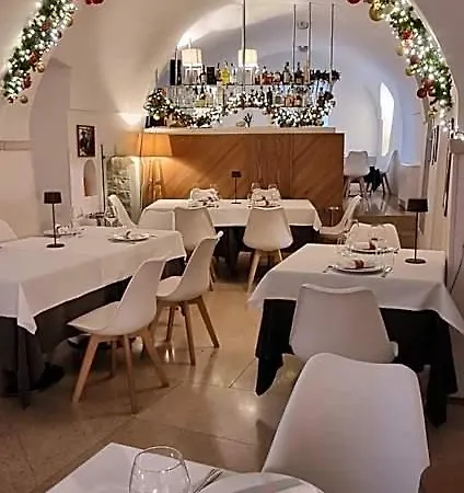 Hotel Dimora Intini 4*