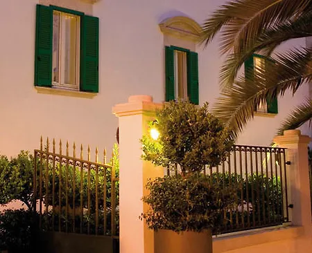 Hotell Dimora Intini Noci