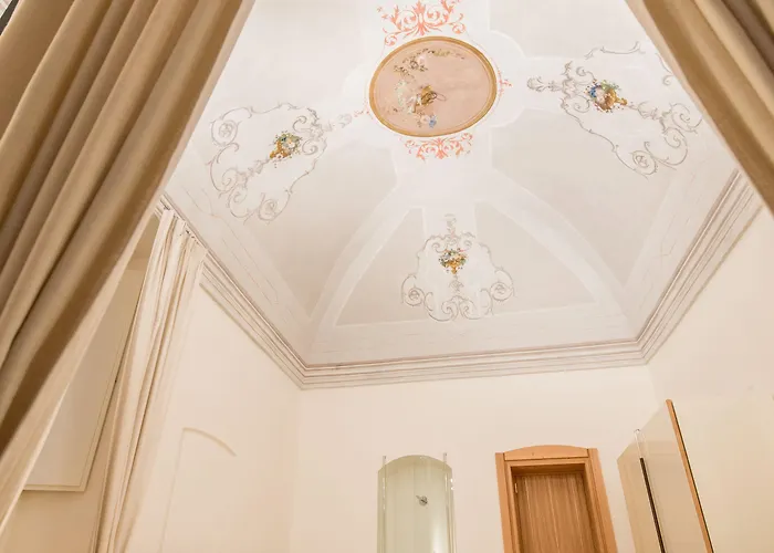 Dimora Intini Szálloda 4*