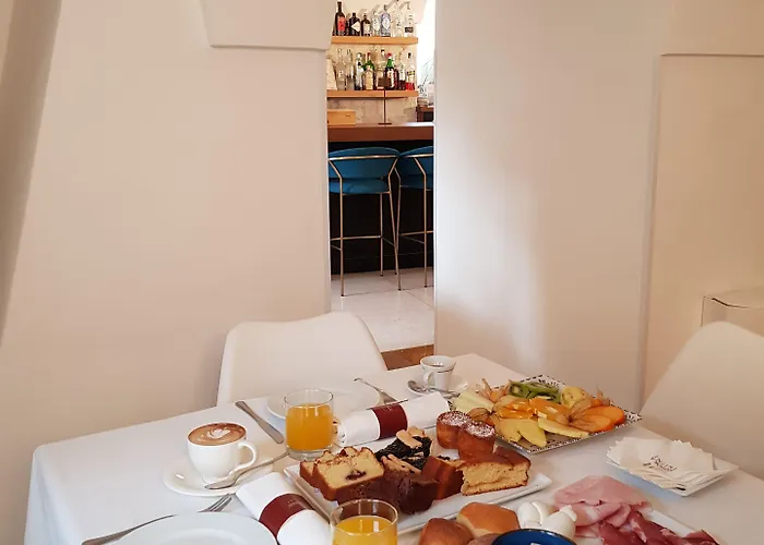 Dimora Intini מלון