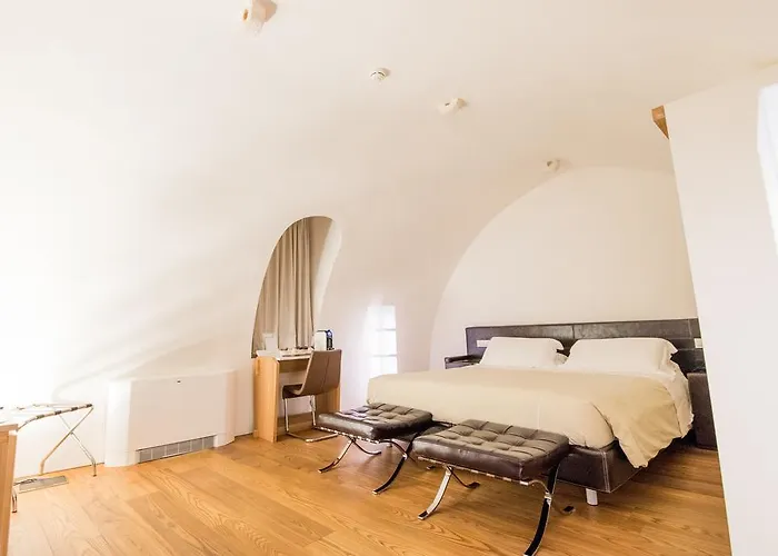 Dimora Intini Szálloda 4*