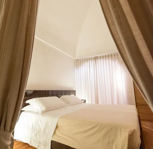 Dimora Intini Szálloda 4*